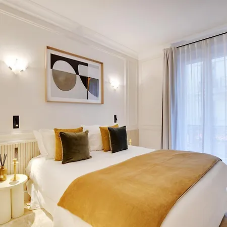Thelander - Champs Elysées Serviced *